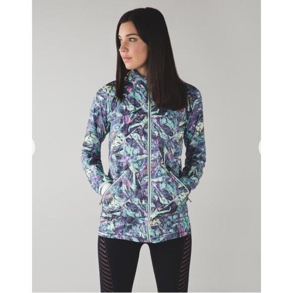Lululemon Miss Misty Jacket II Iridescent Multicolor Lightweight Rain Size 4 D14 - Picture 1 of 13